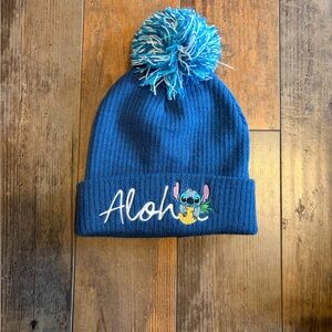 NWOT Disney Aloha stitch winter hat adult one size